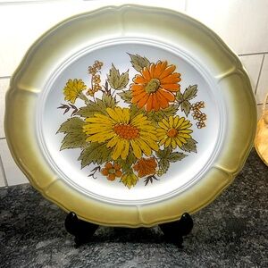 Vintage 12” platter. Mikasa Terra Stone Salem 7146. In like new condition